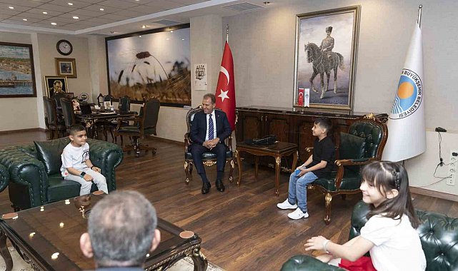 Başkan Seçer, çocukları ağırladı