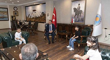 Başkan Seçer, çocukları ağırladı