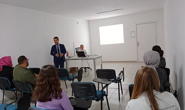 Beyşehir'de dünya evine girecek çiftlere evlilik öncesi eğitim verildi