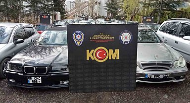 Bulgaristan'dan yaşa dışı yollarla getirdikleri araçların şasi numarasını değiştirip 'change' yapan çeteye "Kontak" operasyonu