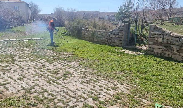 Bünyan mezarlıklarında bayram temizliği başladı