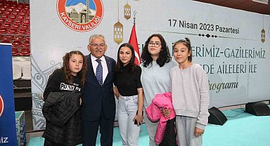 Büyükşehir ve Valilik, şehit aileleri, gaziler ve depremzede aileler ile buluştu