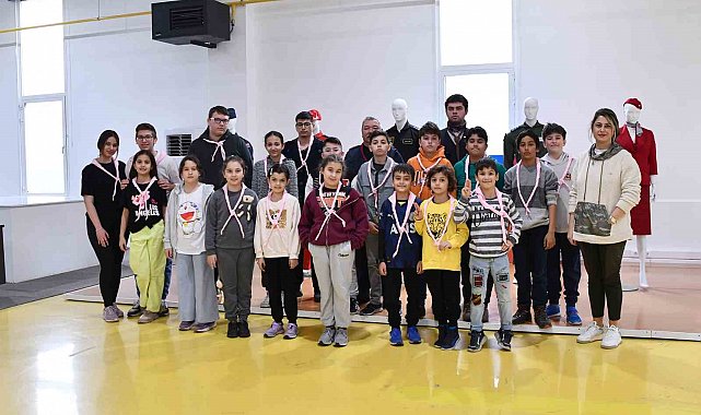 Çocuklar izciliği ve iklimi öğreniyor