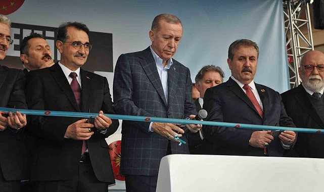 Cumhurbaşkanı Erdoğan, yerli ve milli elektrikli lokomotifin isminin 'Eskişehir 5000' olacağını açıkladı