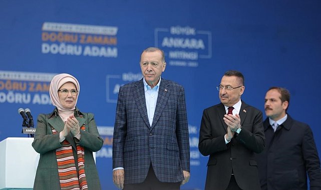Cumhurbaşkanı Yardımcısı Oktay: "Kemal Kılıçdaroğlu'nun CHP'si altılı masa uğruna altı oku değiştirdi"