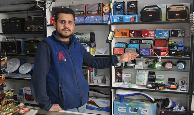 Depremden sonra fener ve radyo satışları arttı