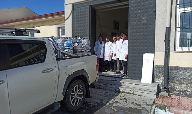 Depremzedeler için hayır panayırı