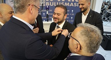DEVA Partisi'nden 3 isim AK Parti'ye Katıldı