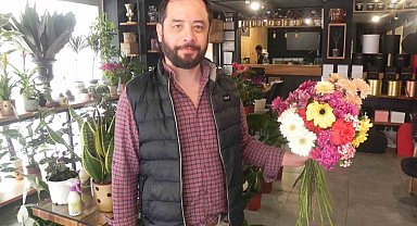 Eskişehir'de 'Frezya' çiçeğine yoğun talep