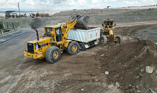 Gesi Mahallesinde Yeni Yol Çalışması Yapılıyor