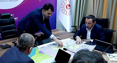 Hatay, Adıyaman, Malatya ve Kahramanmaraş'ın depremde zarar gören kent merkezleri ayağa kaldırılıyor