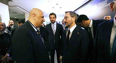 İBF Dekanlığı "Medya Etiği Bağlamında Olağanüstü Dönemlerde Doğru Habercilik Paneli"ne katıldı