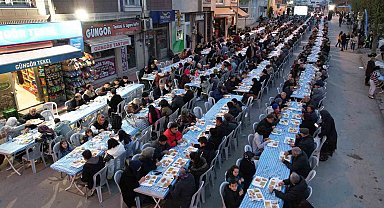 İftar bereketi paylaştıkça çoğalıyor