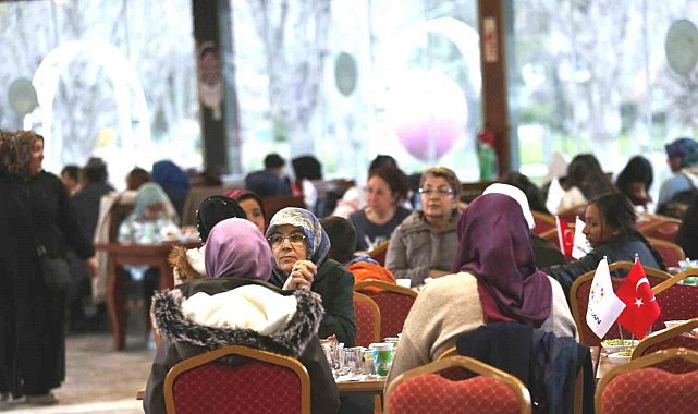 İHH Kayseri bin yetim çocuğa ulaşıyor