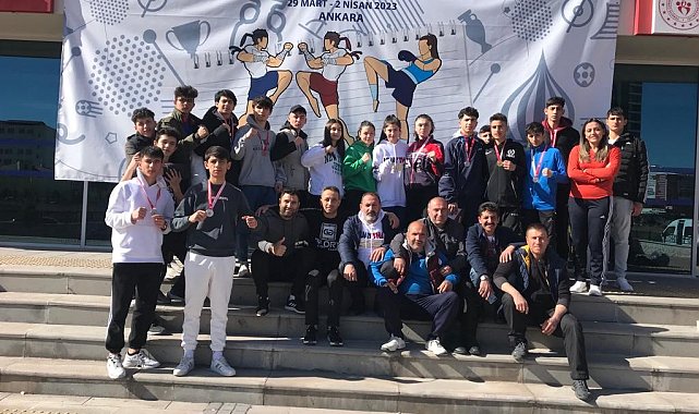 Kayseri Muaythai Lise Takım Türkiye Şampiyonası'ndan 3 birincilik ile döndü