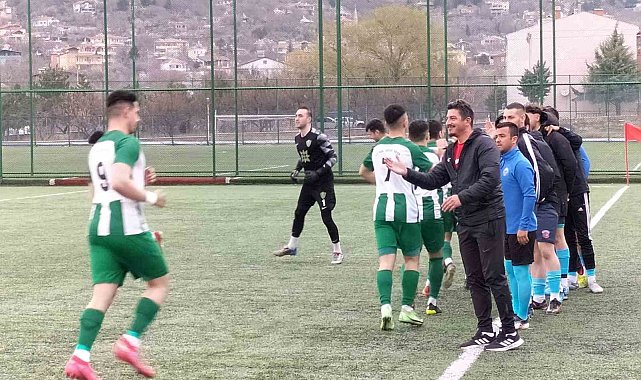 Kayseri Şekerspor, Play-Off'a yükseldi