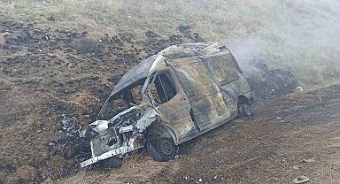 Kaza yapan ambulans küle döndü: 5 yaralı