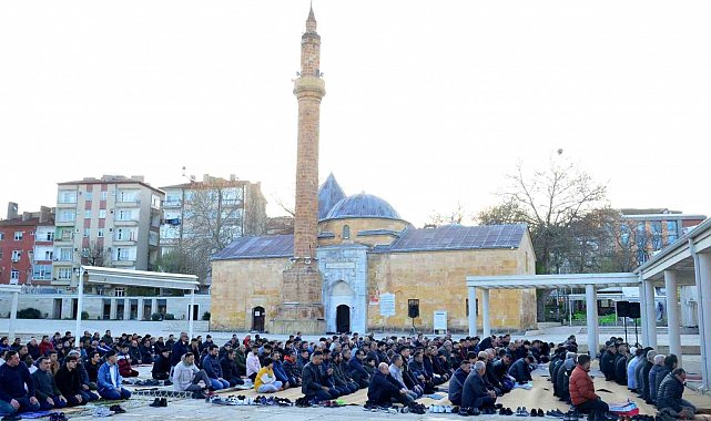 Kırşehir'de bayram coşkusu Ahi Evran Külliyesinde yaşandı