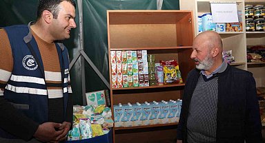 Kocasinan'ın Sosyal Market'i, kardeş belediye Türkoğlu'nda