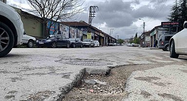 Küçük Sanayi Bölgesine sağlam giren araç arızalı çıkıyor
