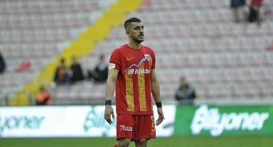 Majid Hosseini'ye 2 maç ceza