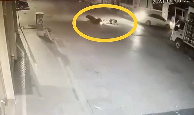 Mersin'de 2 kişinin yaralandığı kaza güvenlik kamerasında