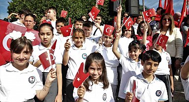 Mersin'de 23 Nisan coşkuyla kutlandı