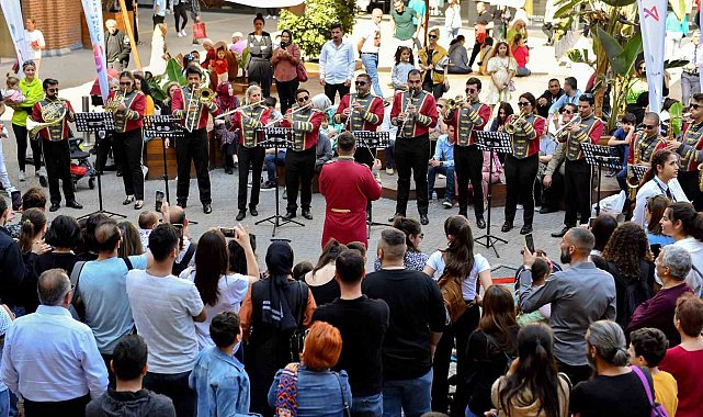 Mersin'de 23 Nisan'a özel 'Çocuk Şarkıları' etkinliği düzenlendi