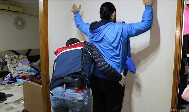 Mersin'de DEAŞ operasyonu: 4 gözaltı