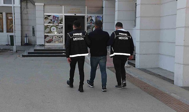 Mersin'de ele geçirilen uyuşturucuyla ilgili 2 kişi gözaltına alındı