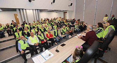 Mezitli'nin gönüllüleri kartlarını aldı