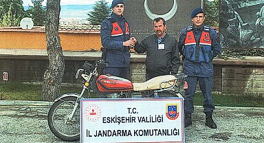 Motosiklet hırsızları yakalandı