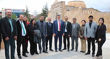 MYP'li Çayır: "Seçmen, ya eski Türkiye diyecek ya değişim"