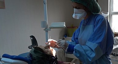 Niğde'de bin 200 depremzedeye tedavi hizmeti verildi