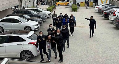 Nitelikli dolandırıcılık şüphelisi 4 kişi tutuklandı