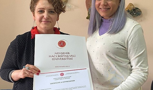 Online 'Seramik Sohbetleri' programının ilki düzenledi
