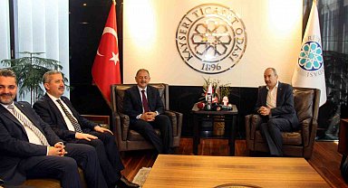 Özhaseki: "Kayseri listesi olarak milletin önüne başım dik çıkıyoruz"