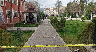 Parkta ölü olarak bulundu