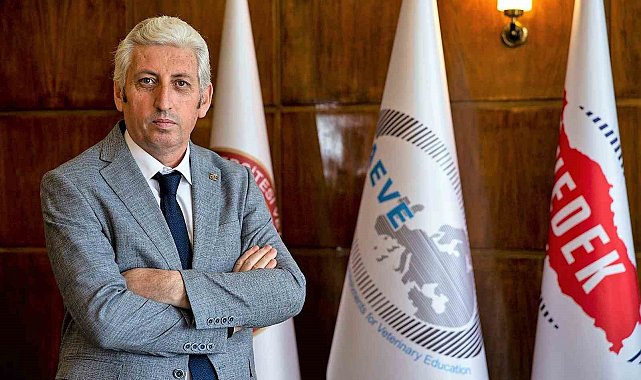 Prof. Dr. Yarsan: "Veteriner hekimler halk sağlığının korunmasına önemli katkılar sağlamaktadır"