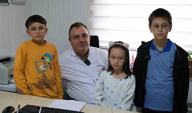 Sağlık çalışanları çocuklarının bayram harçlıkları depremzede akranlarına