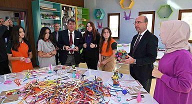 Sanat ve Tasarım Atölyesi'ne öğrencilerden yoğun ilgi