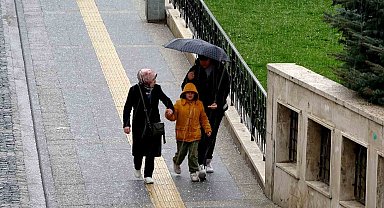 Sivas'ta dolu yağışı etkili oldu
