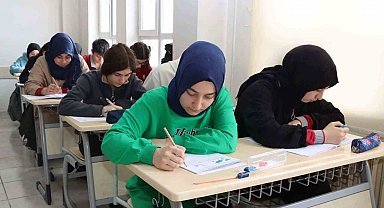 Sivas'ta HEDEF Projesi kapsamında sınav yapıldı