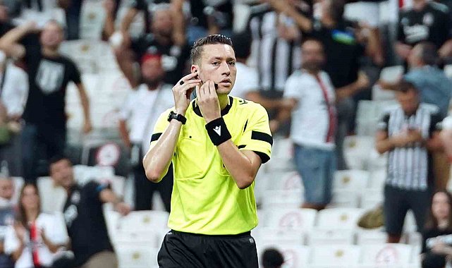 Sivasspor - Fenerbahçe maçını Zorbay Küçük yönetecek