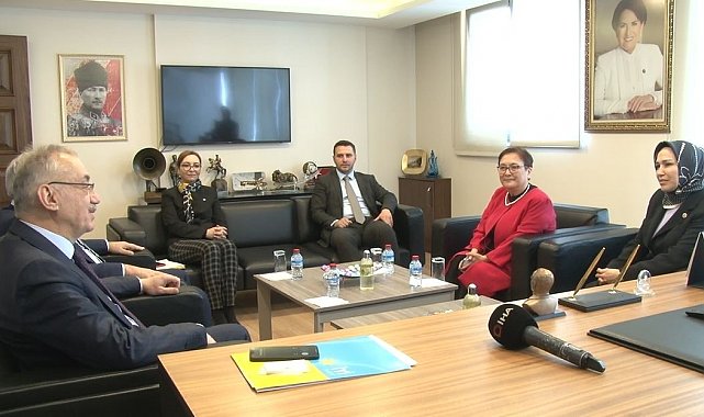 Siyasi partilerden İYİ Parti'ye bayram ziyareti