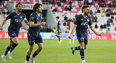 Spor Toto Süper Lig: DG Sivasspor: 0 - Fenerbahçe: 3