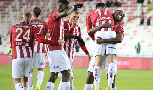 Spor Toto Süper Lig: DG Sivasspor: 2 - Trabzonspor: 1