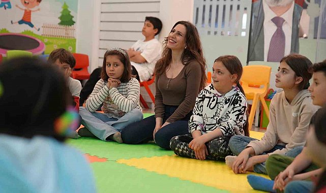 Tarsus Belediyesinin atölyeleri, depremzede çocuklara moral oldu
