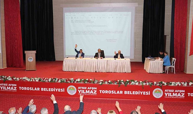 Toroslar Belediye Meclisinde, yeni encümen ve komisyon üyeleri seçildi