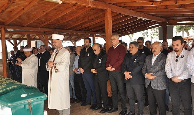 Usta gazeteci Keskinışık, son yolculuğuna uğurlandı